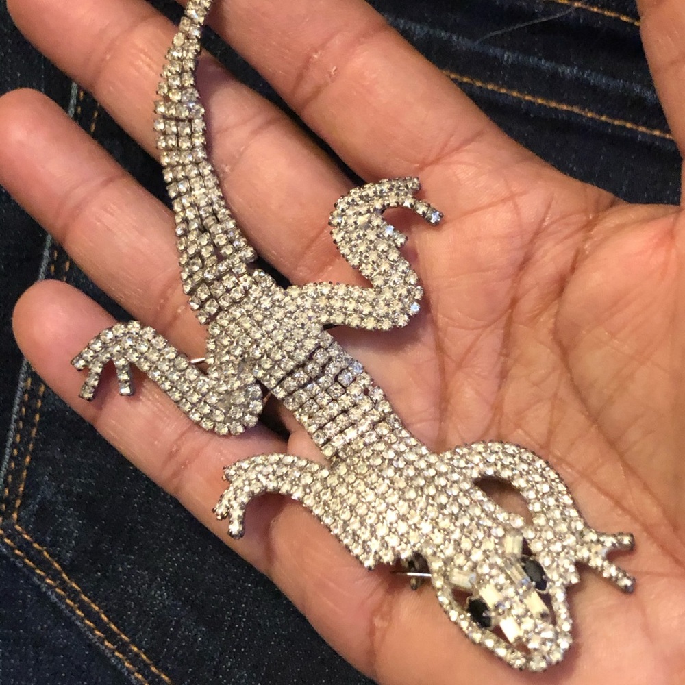 Vtg Butler & Wilson Articulated Rhinestone Lizard